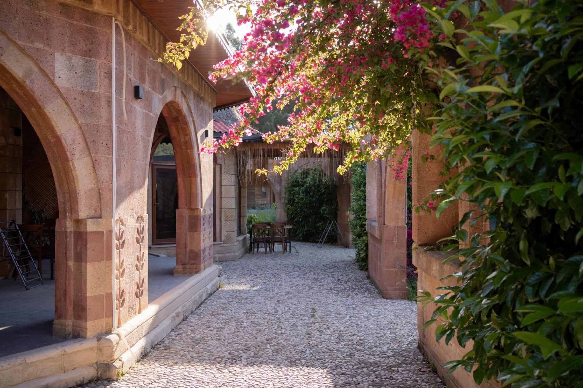 Azur Hotel Cirali Exterior photo