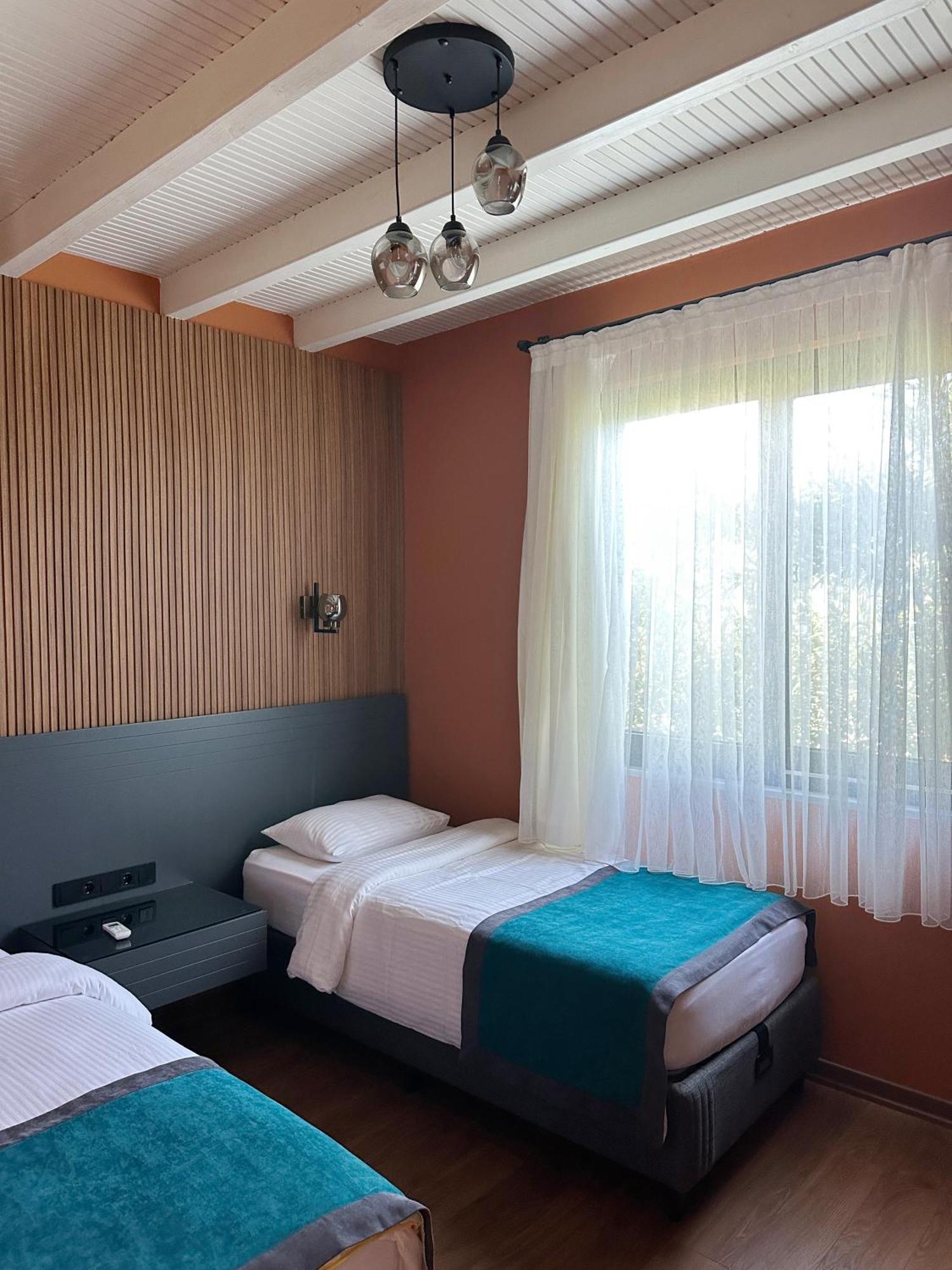 Azur Hotel Cirali Exterior photo